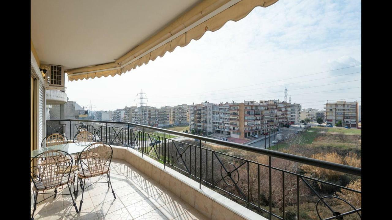 Third Floor Lux Apartment With Nice View Салоники Экстерьер фото