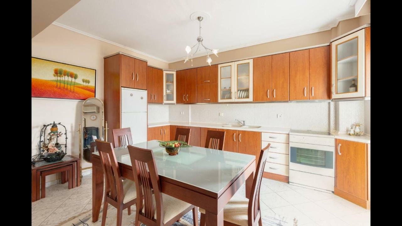 Third Floor Lux Apartment With Nice View Салоники Экстерьер фото