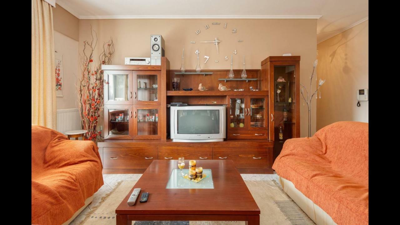 Third Floor Lux Apartment With Nice View Салоники Экстерьер фото
